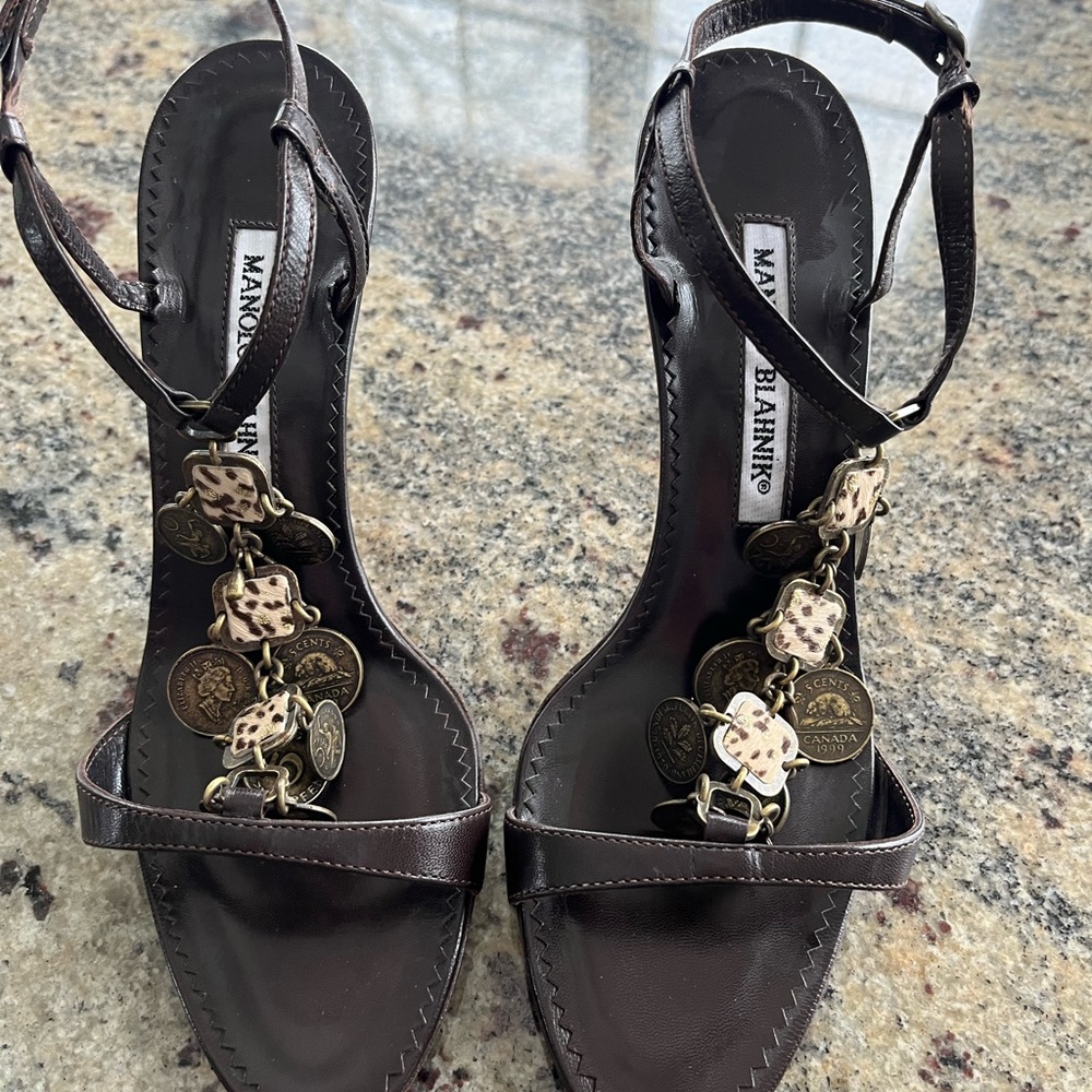 EUC Manolo Blahnik sandals 36 1/2